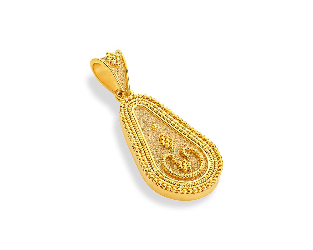 Martelé Damaskos Byzantine 18K Gold Pendant